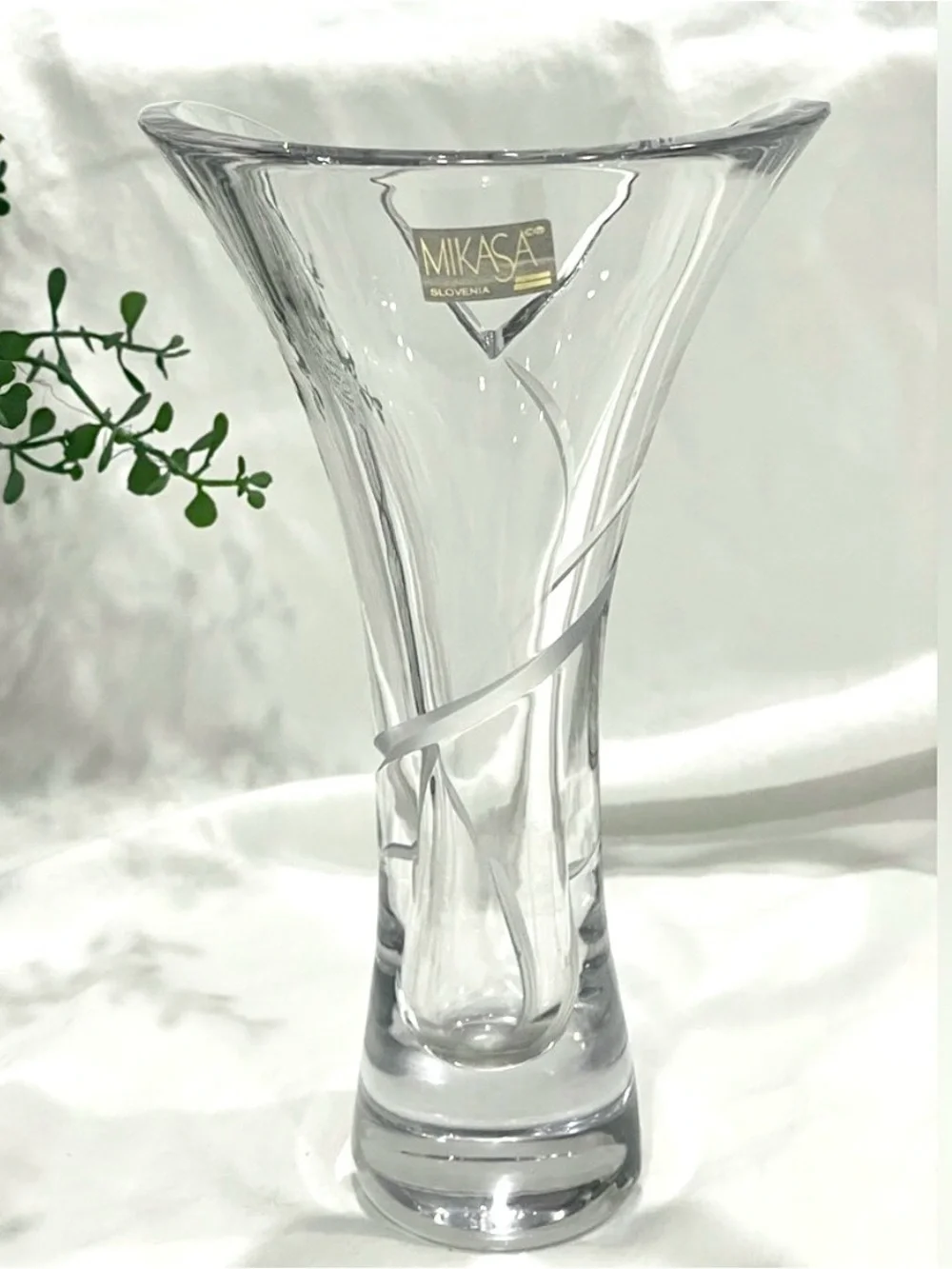 Vintage Mikasa Leaded Crystal Curtain Call 8½